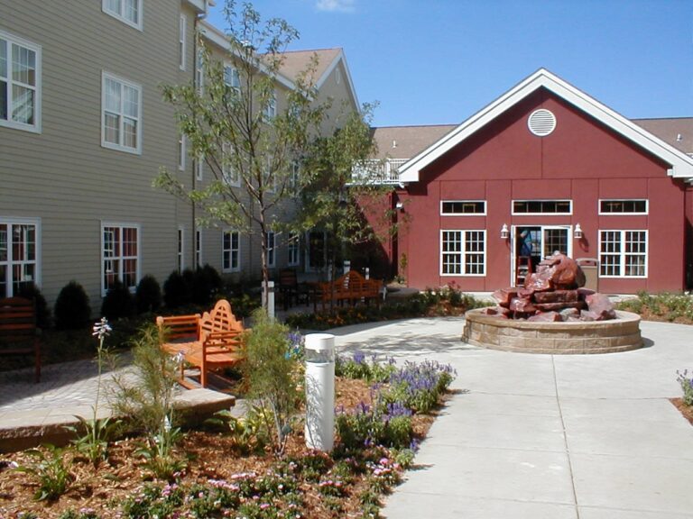 courtyard at the homewood suites